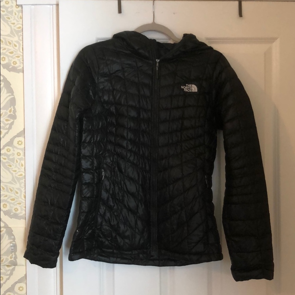 North face women’s thermoball size small